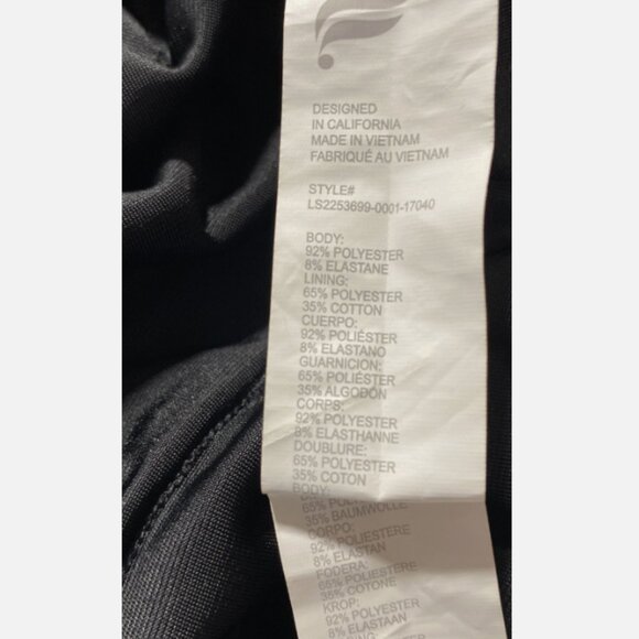 Fabletics Black Outerwear - Size Medium NWT - Picture 7 of 9